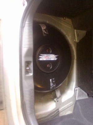 Nissan almera 2004 r